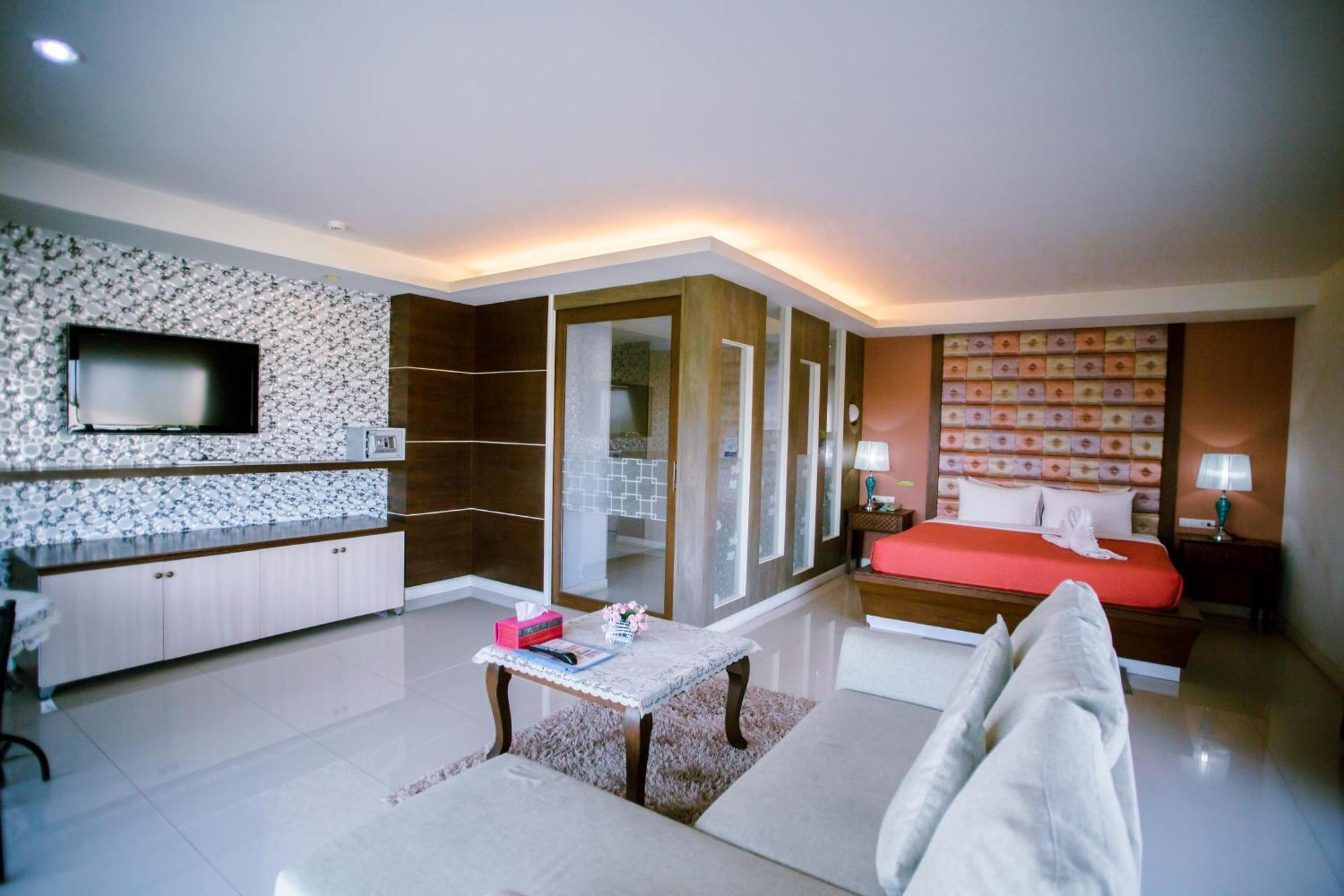 Kwan Ruen Park Hotel Nakhonratcsaszima Kültér fotó